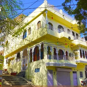 roop-sagar-heritage-villa.udaipurhotels.org/